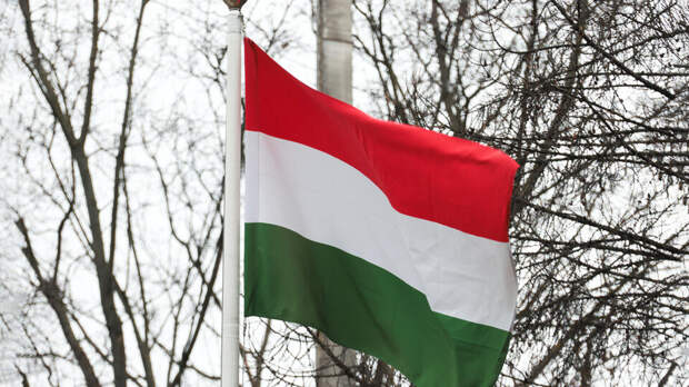 Венгрия может пойти на диалог по кредиту Украине на €90 млрд