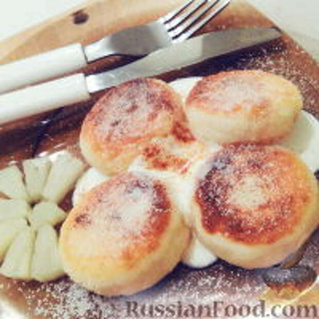 Фото к рецепту: Сырники-пампушки