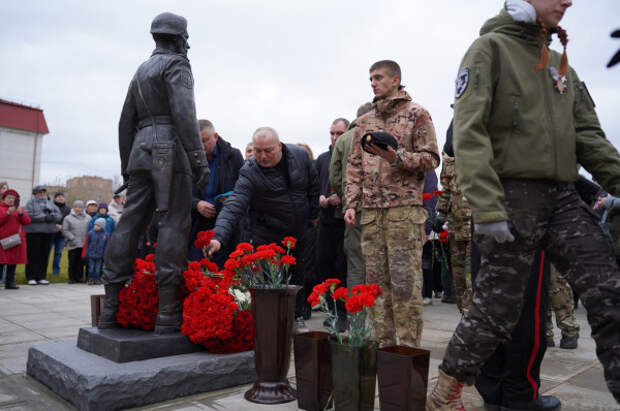 motorolla4-2.jpg motorolla4-2.jpg