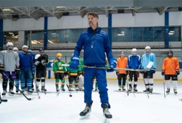 Mighty Ducks: Game Changers Recap: A New Coach Brings New Challenges — Grade the Season 2 Premiere