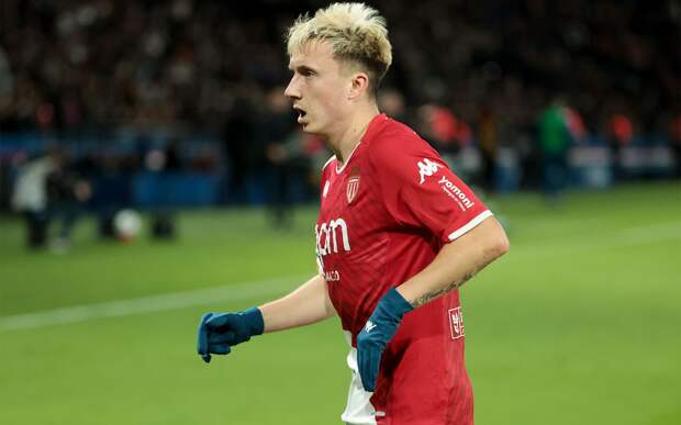 Экс-хавбек «Барселоны» и «Арсенала» считает, что Головин мог бы заиграть в АПЛ и Ла Лиге: «Он молодец»