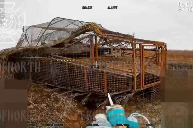 FPV-дроны уничтожили шведскую БМП психической атакой, это сняли на видео