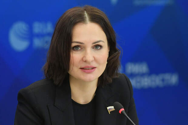 Депутат Буцкая выступила за обязательное согласие мужа на аборт