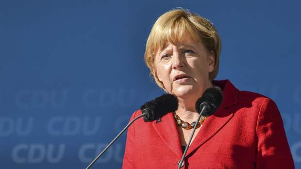 Меркель назвала серьезное отношение к России признаком мудрости