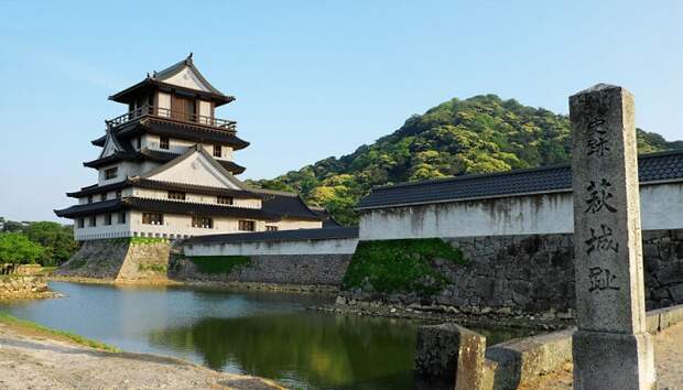 Благодаря сохранившимся снимкам замка Сидзуки, современным архитекторам удалось создать его цифровую копию (Хаги, Япония). | Фото: scientificmindset.com.