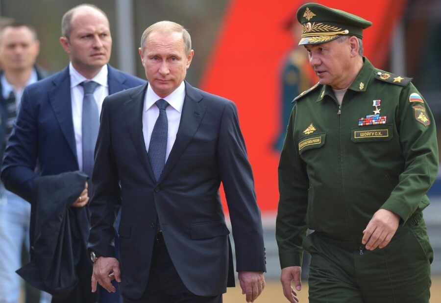 После очередного предательства США Россия обеспечивает безопасность Европы