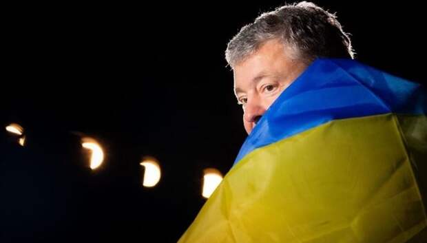 Порошенко вернулся на Украину как хозяин. Зеленский – отступает. Грядёт новый майдан?