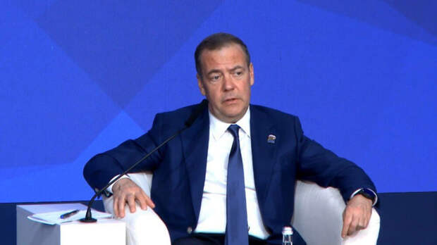 Медведев и Останина резко осудили Израиль и США за удары по Ирану