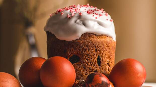 Шеф-повар Трусов: для идеального кулича нужно добавить растительного масла вместе со сливочным