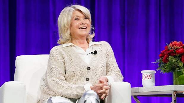 84-летняя Марта Стюарт ответила на слухи о пластике