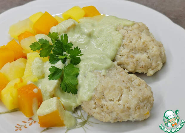 Рыбные котлеты на пару с гарниром и соусом (Диета n1)