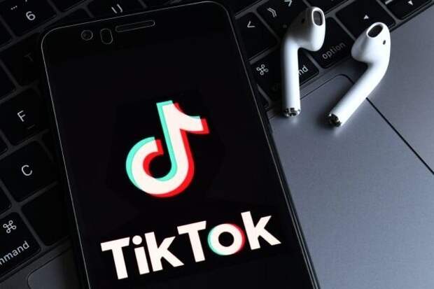 Роскомнадзор сообщил RT, что получил предложение заблокировать TikTok в России