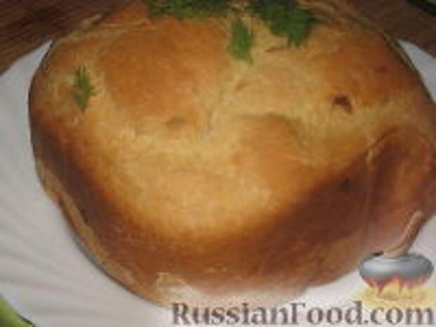 Фото к рецепту: Хлеб домашний с жареным луком