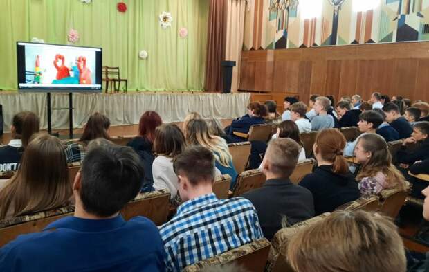 Директор средней школы 30 бобруйска молится фото