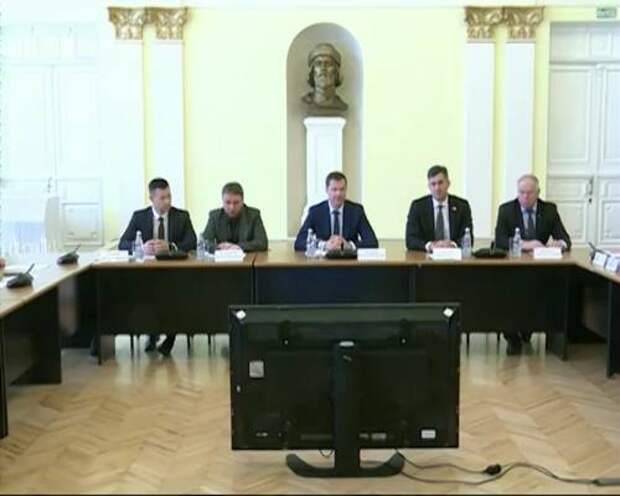 В Ярославле подвели итоги губернаторской программы «Решаем вместе»