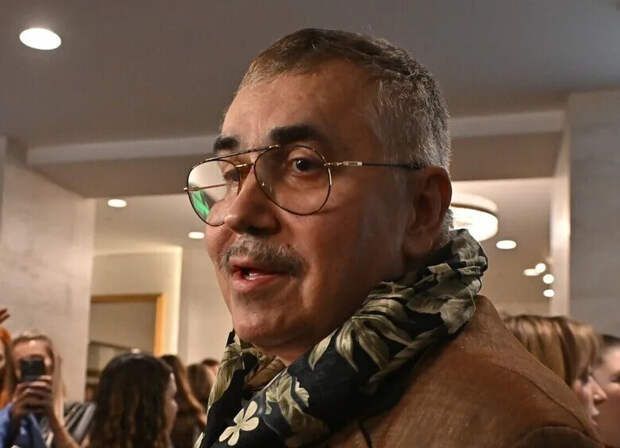 Стас Садальский перенес операцию на сердце и вышел на связь из больницы