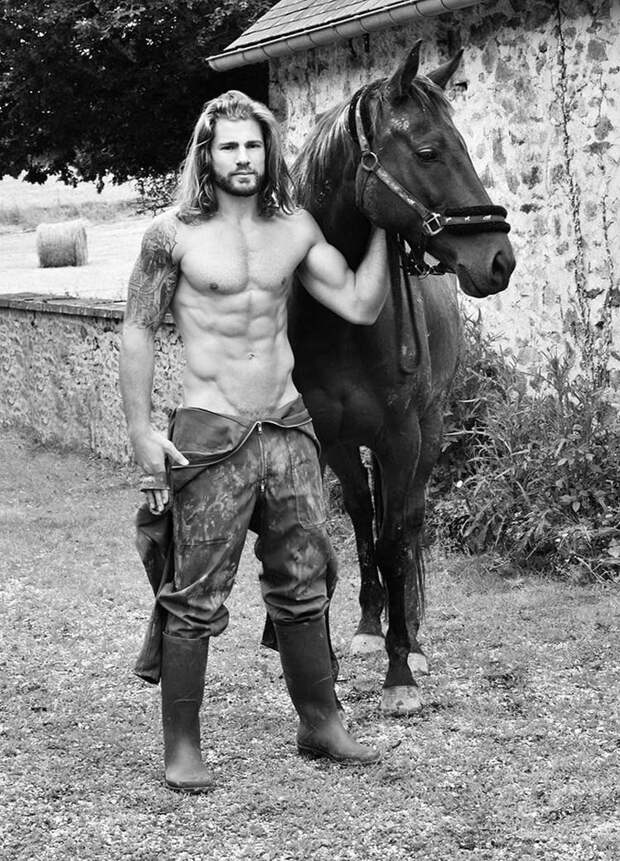 french-farmers-calendar-2017-fred-goudon-vinegret-6