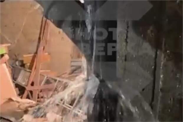 Жители Подмосковья пожаловались на затянувшийся фекальный потоп