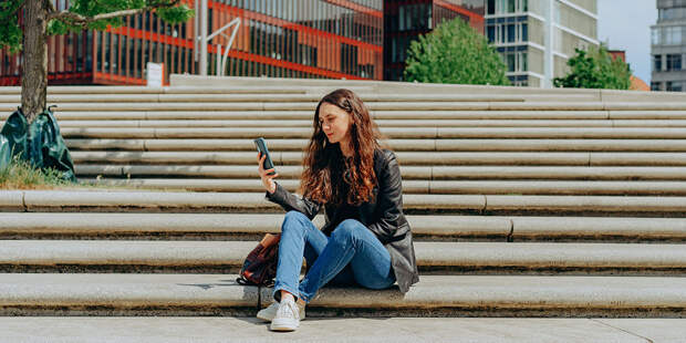 Где молодым специалистам искать первую работу