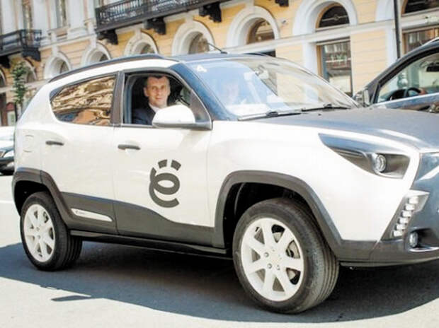 Российская вакцина от коронавируса едет в Ё-мобиле
