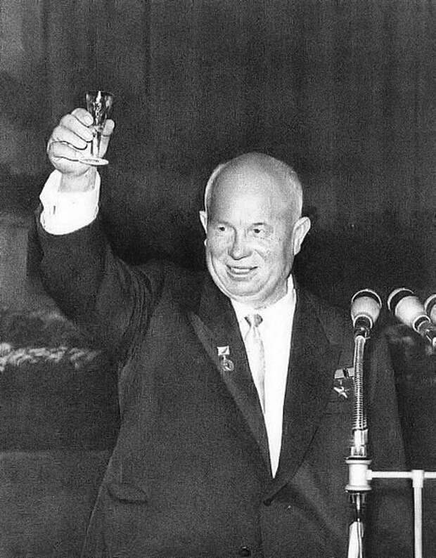 СССР развалился в 1953 году, а не в 1991, как многие думают