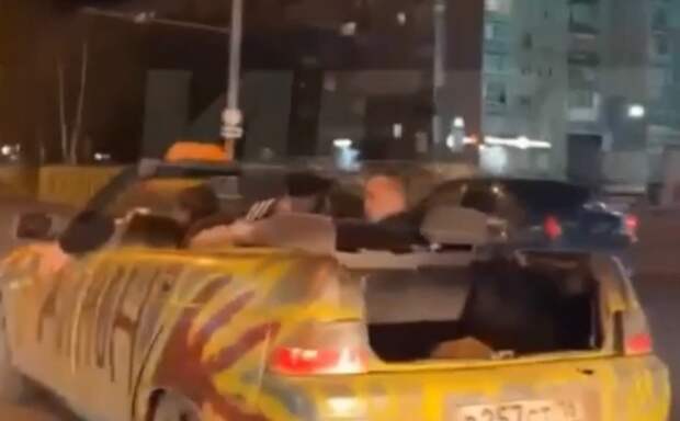 Самодельный «кабриолет»‎ из ВАЗа привлек внимание сотрудников Госавтоинспекции Удмуртии