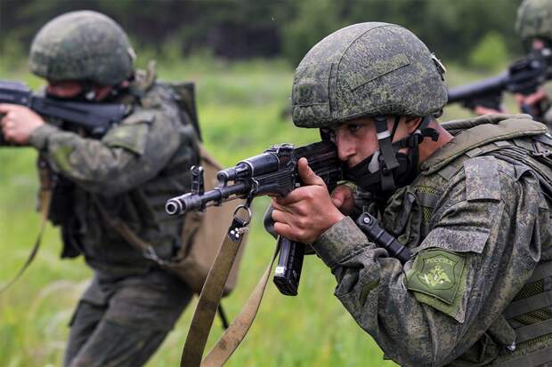 После взятия Старомайорского Армия России берёт врага в клещи в Урожайном (ВИДЕО, КАРТА)