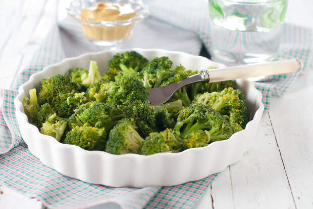 Гастроэнтеролог Утюмова назвала брокколи самым полезным овощем