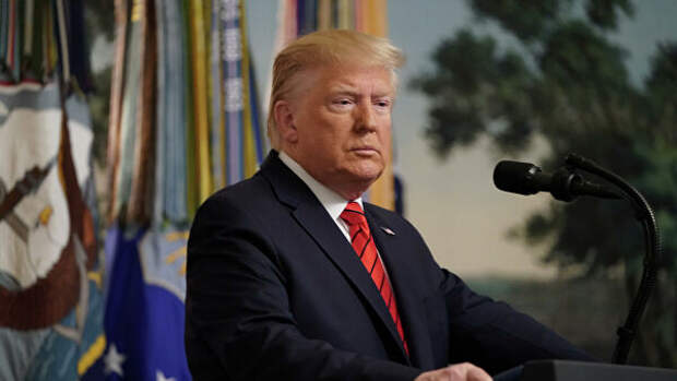 Президент США Дональд Трамп во время заявления о ликвидации террориста аль-Багдади