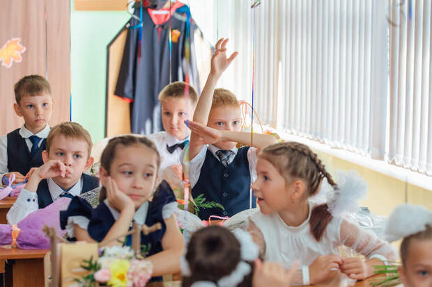 РГ: в школах семи регионов РФ оценки за поведение улучшили дисциплину