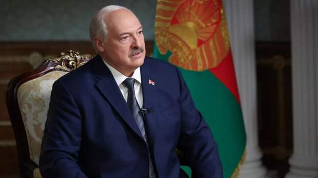 Стало известно, какие женщины пожаловались Лукашенко на мужей