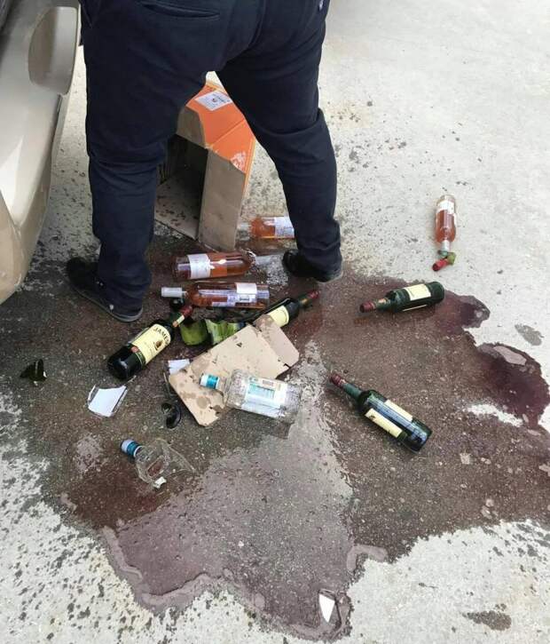 И сам не ам, и другим не дам бывает же такое, всячина, жизнь, разбил, рукожопы, упало, юмор