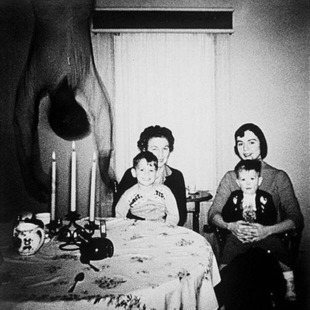 10 необъяснимых фотографий