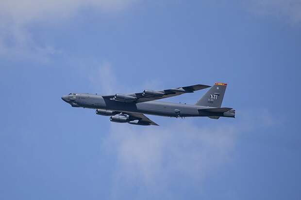 Бомбардировщик B-52H Stratofortress