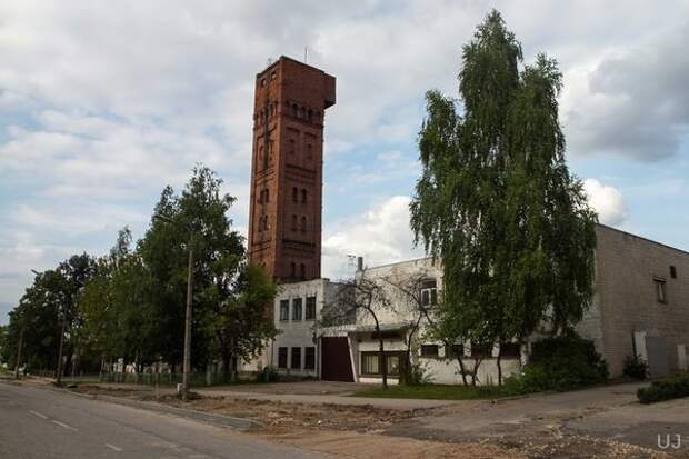 Дроболитейная башня в Даугавпилсе (Латвия). Источник фото: ctrl.info
