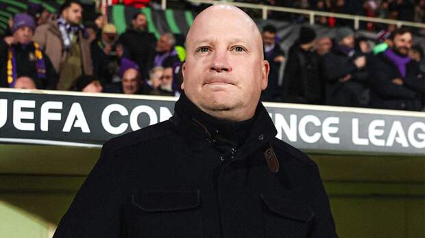 АЕК Николича упустил победу над «Олимпиакосом», пропустив гол на 16-й добавленной минуте