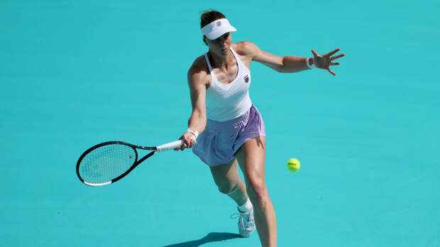 Самсонова победила Кенин и вышла во второй круг турнира WTA в Абу-Даби