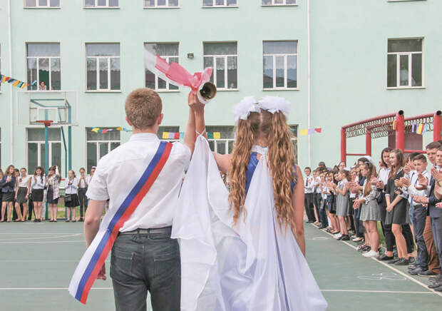 Экзамен на выбор: какие предметы популярны для сдачи у крымских школьников