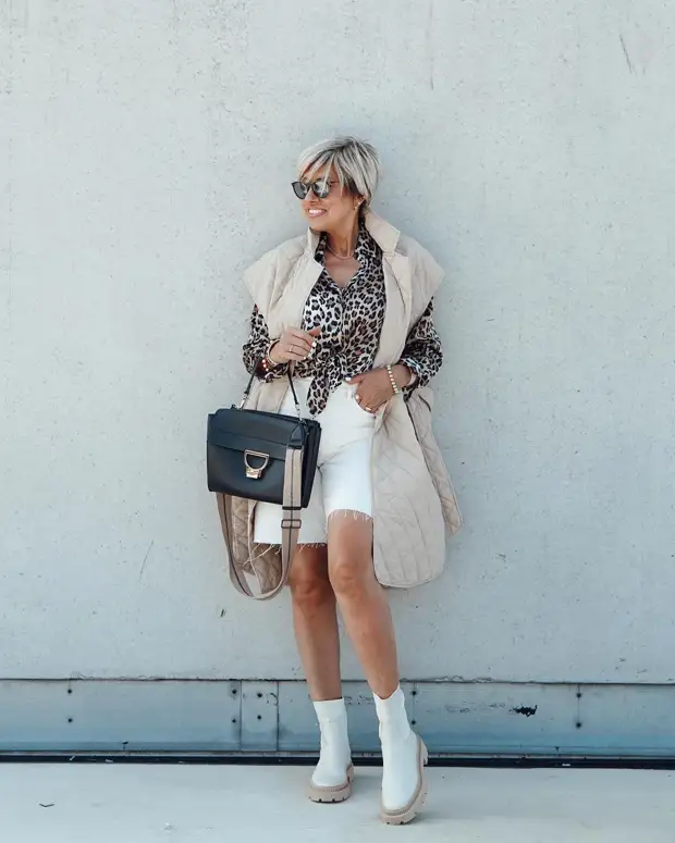 С чем стильно носить белые вещи осенью: 18 эффектных и модных идей