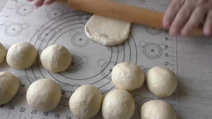 Сырные булочки, мягкие и с хрустящей корочкой! Еда, Булочки, Тесто, Другая кухня, Выпечка, Начинка для булочек, Видео, Длиннопост