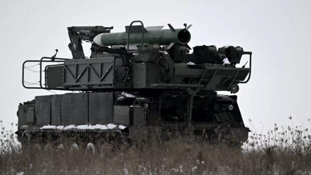 Система ПВО отразила атаку ещё четырёх БПЛА, летевших на Москву