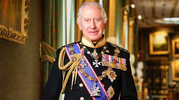 Король Карл III возвращается к исполнению своих общественных обязанностей