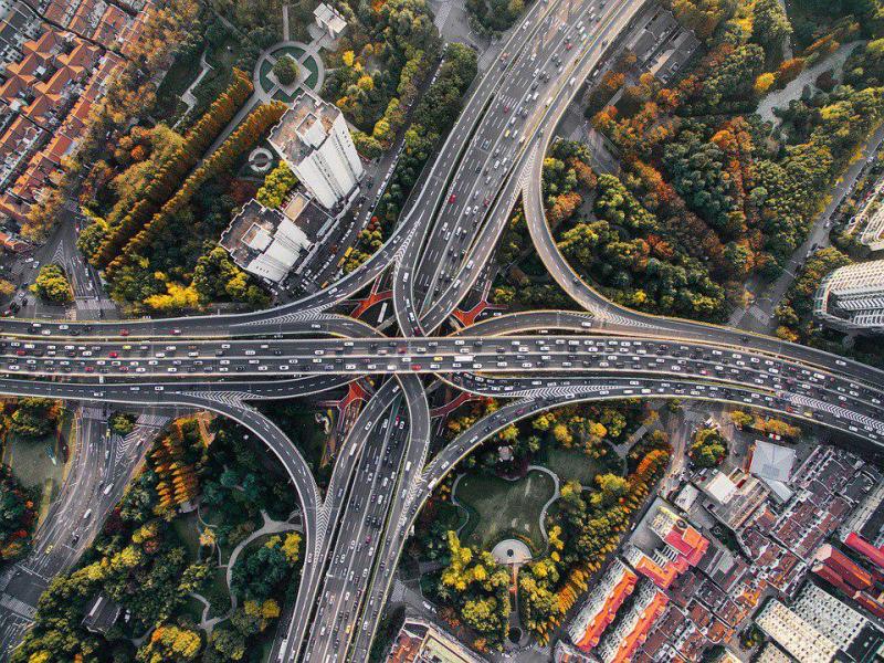 Транспорт, дороги. Фото: из открытых источников