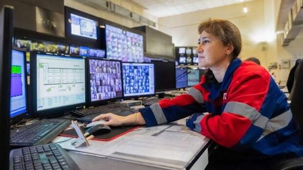 Власти Москвы определили режим работы городских служб в праздники