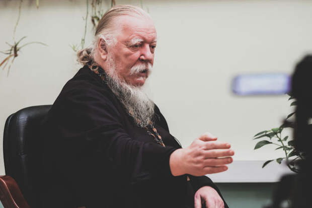 Священник Дмитрий Смирнов: Апокалипсис на дворе, вы что, не чувствуете?