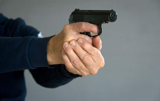 В Торонто неизвестные открыли стрельбу по консульству США