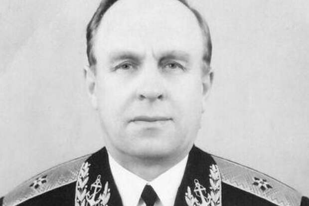 Как "морской дьявол" Шабалин потопил 2000 немецких егерей и стал единственным катерником-дважды Героем Советского Союза?