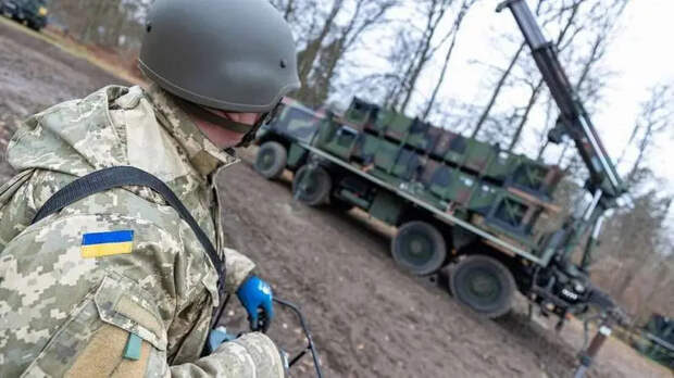Российские ТГ-каналы: Уничтоженный под Покровском зенитный комплекс напоминает американский ЗРК Patriot