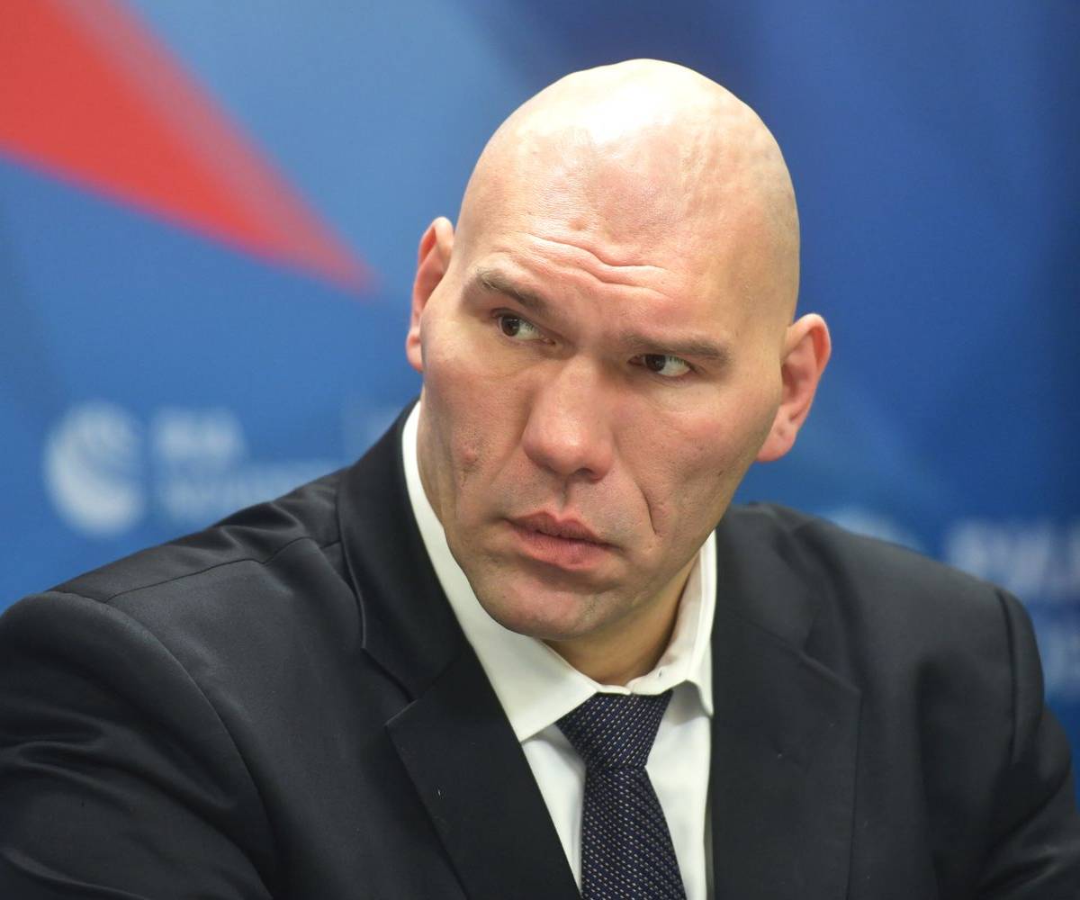 Николай Валуев рассказал о частной встрече с экс-главой ДНР Захарченко Николай Валуев рассказал о частной встрече с экс-главой ДНР Захарченко
