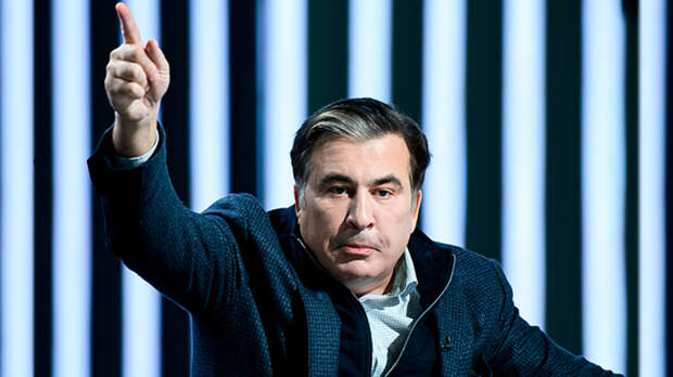 Саакашвили объявил себя "узником Путина". А мог бы закосить под Наполеона